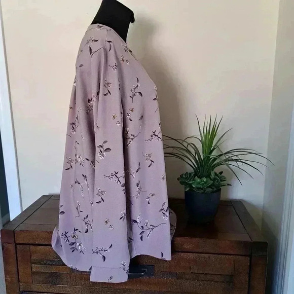 Hilary Radley Floral Blouse Large  Purple Lilac Popover Long Sleeve Shirt - Picture 4 of 10